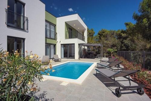 Villa Flavia — 4-Star Luxury Hotel in Medulin, Croatia