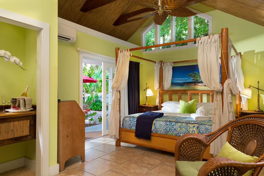Tropical Inn - last minute hotel in Key West