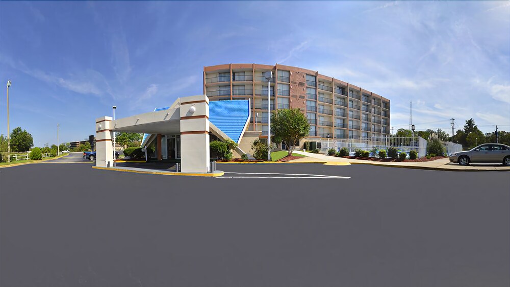 Rodeway Inn At Fort Lee - photo 18