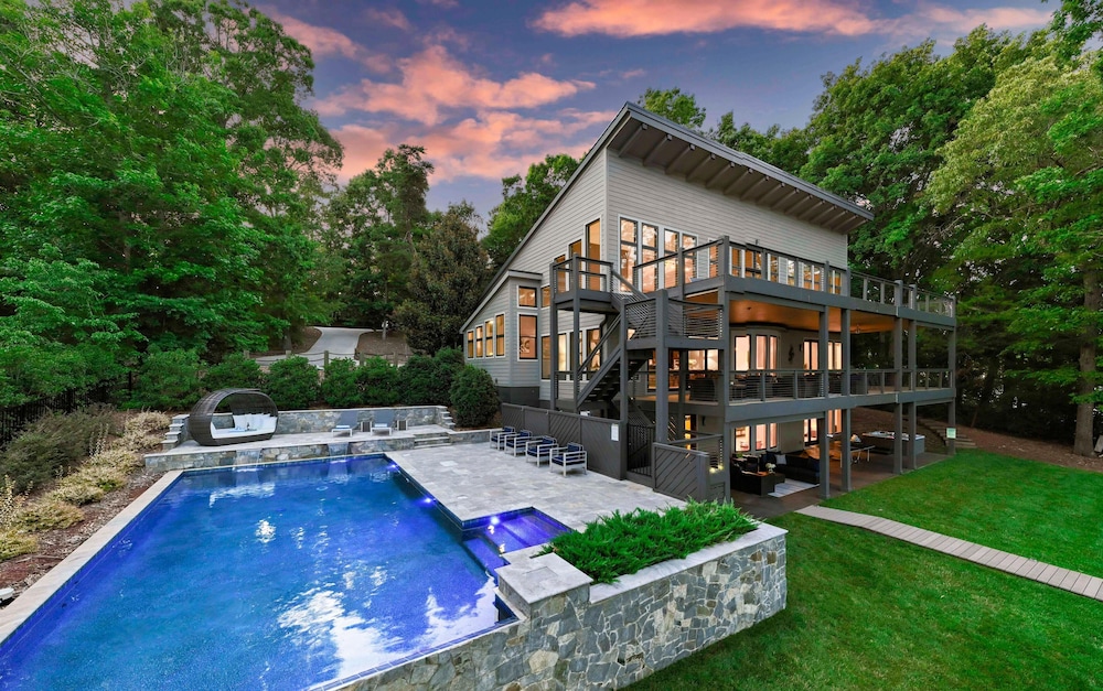 Lake Norman Getaway - photo 44