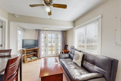 Starfish 1 in Rockaway Beach, United States