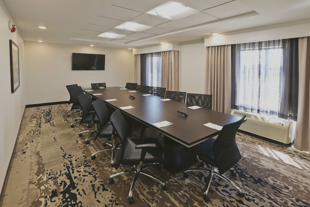 Hampton Inn Billings - photo 29