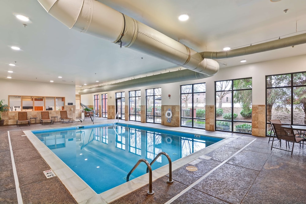 Hampton Inn Hendersonville - photo 34