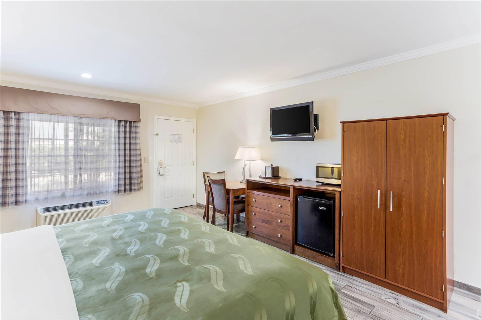 Quality Inn Escondido San Diego North County - photo 13