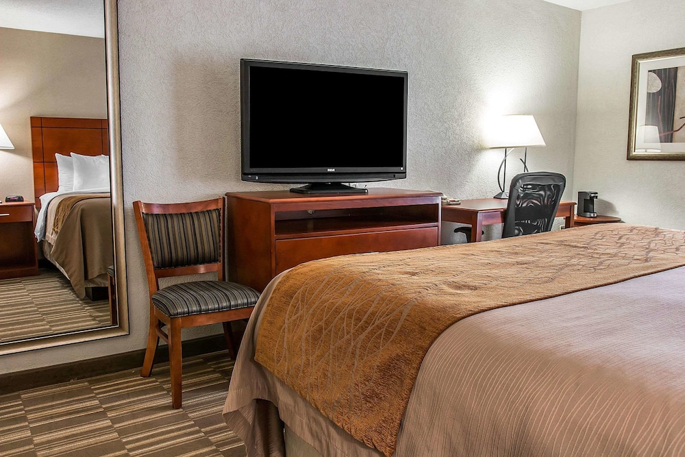 Spark by Hilton Ann Arbor South - photo 3