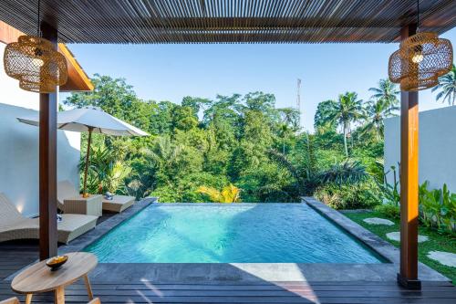 Nila Villa Ubud — 4-Star Luxury Hotel in Tegalalang, Indonesia