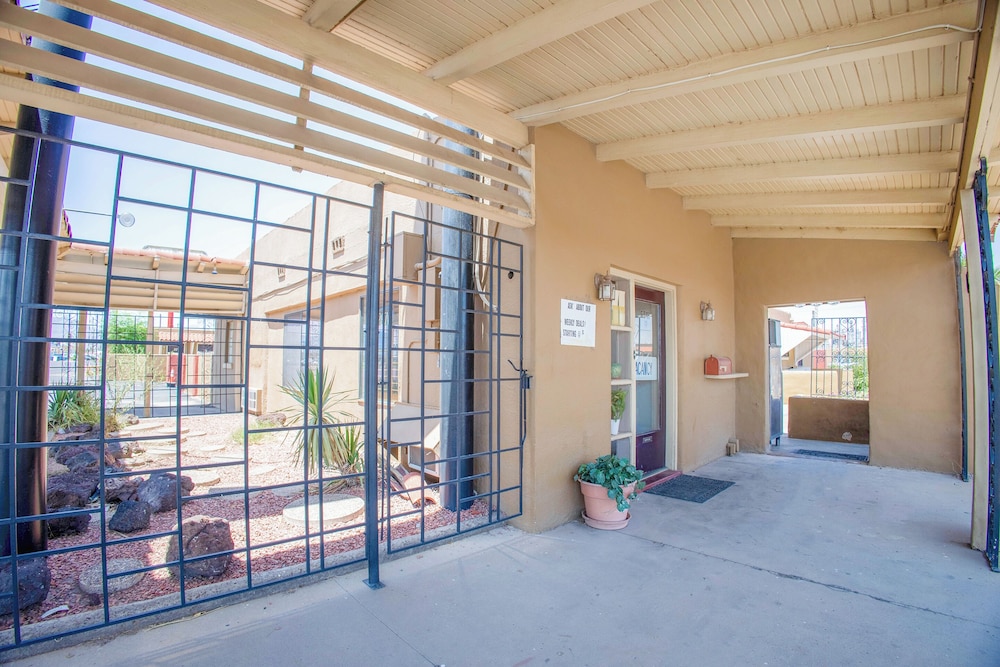 Sands Motel By OYO El Paso near Airport - photo 6