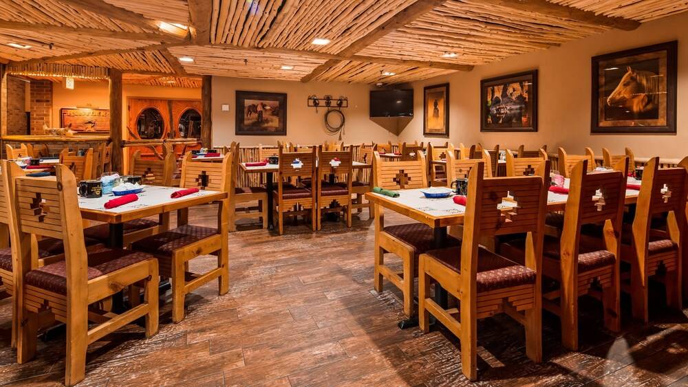 Best Western Plus Saddleback Inn & Conference Center - photo 43