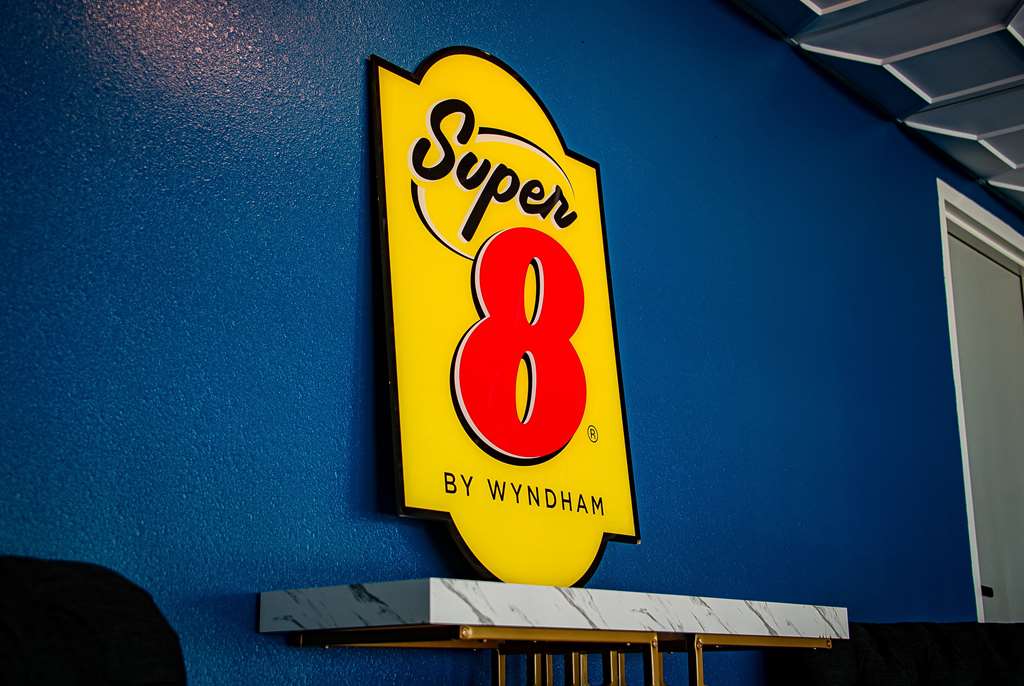 Super 8 by Wyndham Biloxi - photo 38
