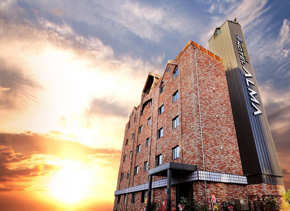 Alma Business Hotel in Chinch'on, South Korea