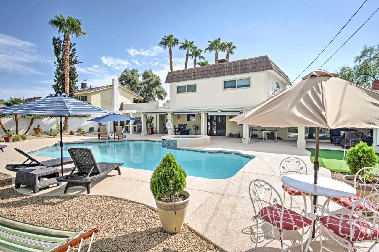Stunning Home with Private Oasis 1 half Mile to Strip