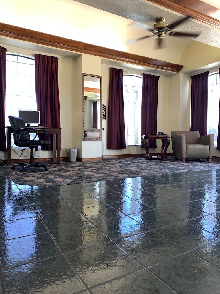 Rest Inn Fort Smith - photo 20