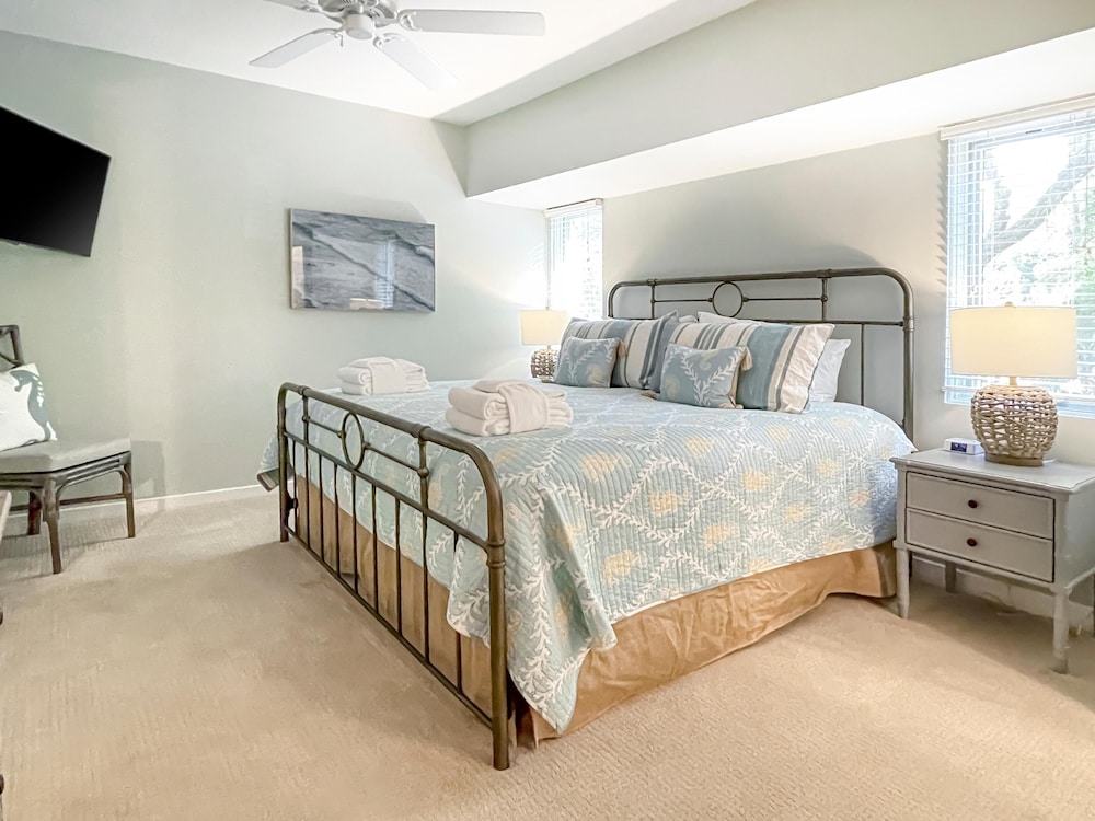 539 Plantation Club at The Sea Pines Resort - photo 4