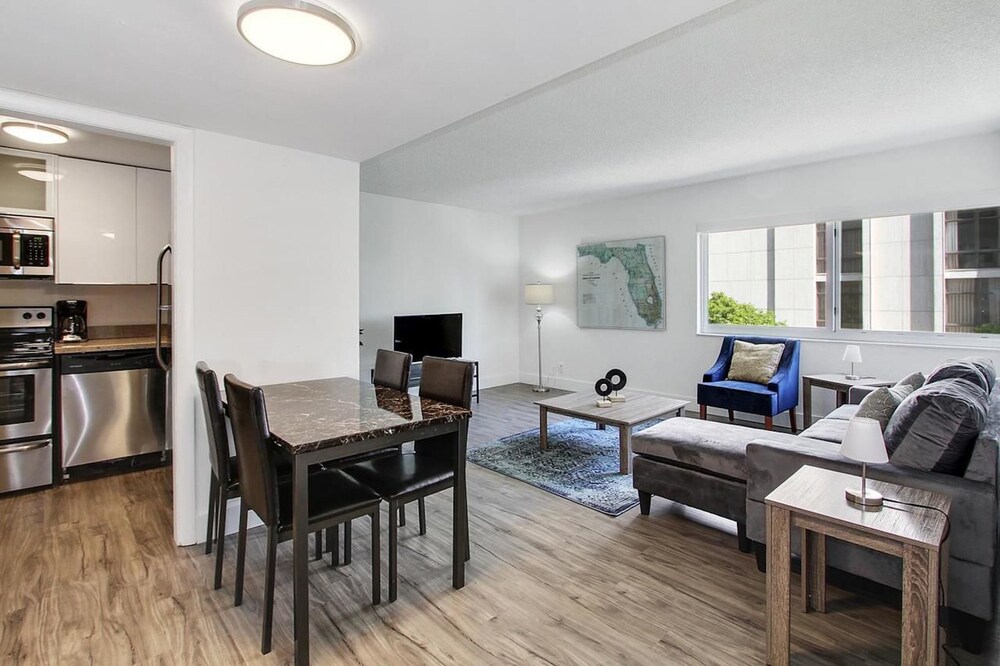 Bohemian 1BR in Coconut Grove by Sonder - photo 8