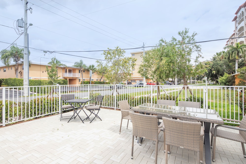Pompano Suites by the Beach - photo 64