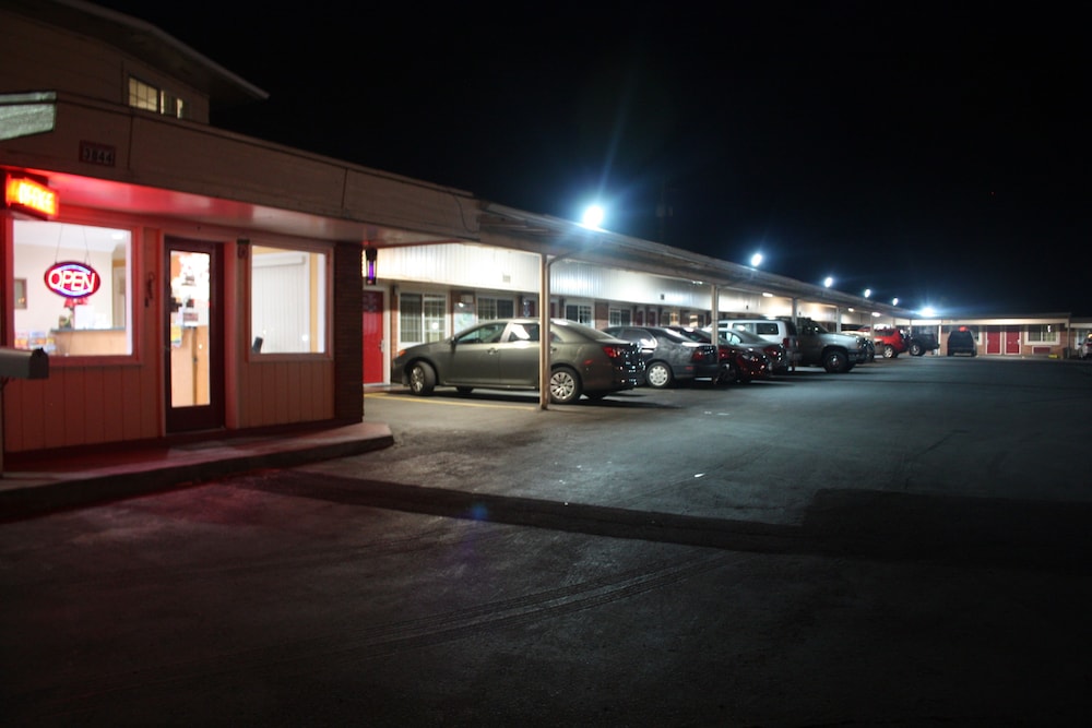 A 1 Budget Motel - photo 105
