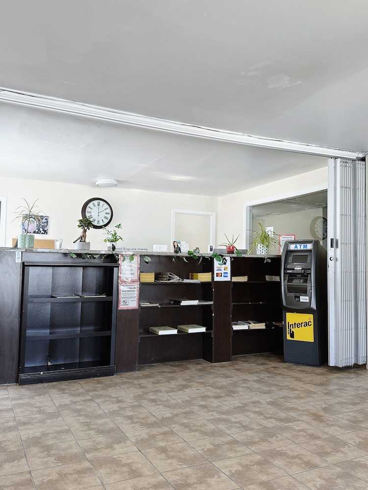 Uptown Motel — hotel in Estevan