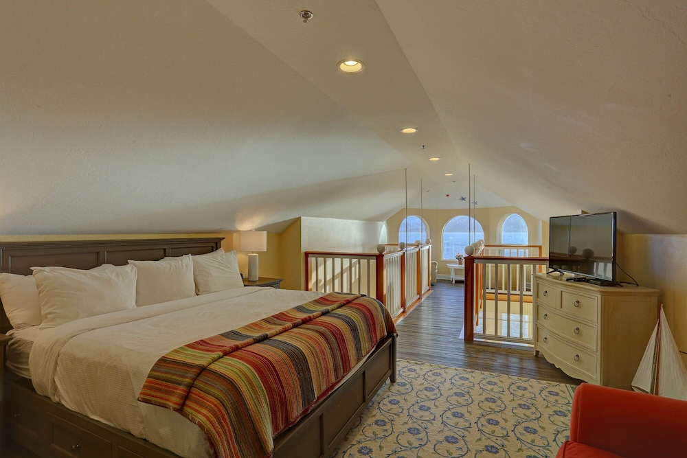 Land's End Resort - photo 44