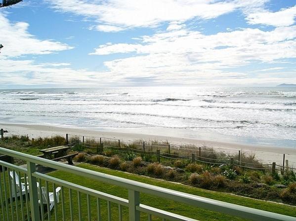 Beach Galore Waihi Beach Holiday Home — 4-Star Luxury Hotel in Waihi Beach, New Zealand