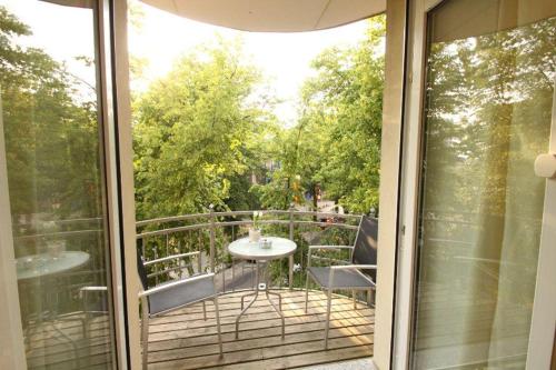 Heinrich Heine Straße App 09 Parkblick — 4-Star Luxury Hotel in Rostock, Germany
