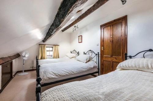 LetAway Captain Cook's Cottage Staithes