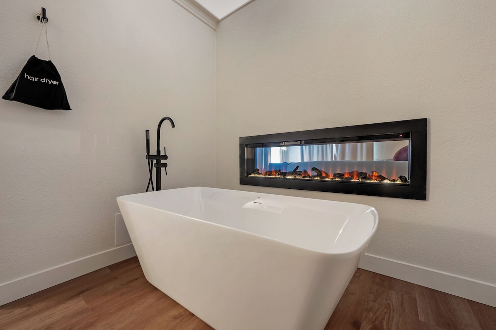 Bodega Coast Inn and Suites - photo 48