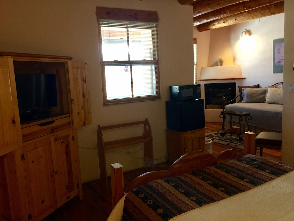Guadalupe Inn - photo 46