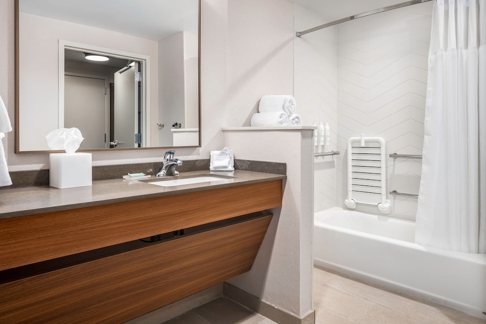 Fairfield Inn & Suites by Marriott Kansas City North Gladstone - photo 7