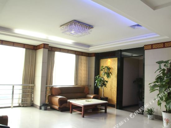 Jiangnan Hotel - last minute hotel in Jiangmen