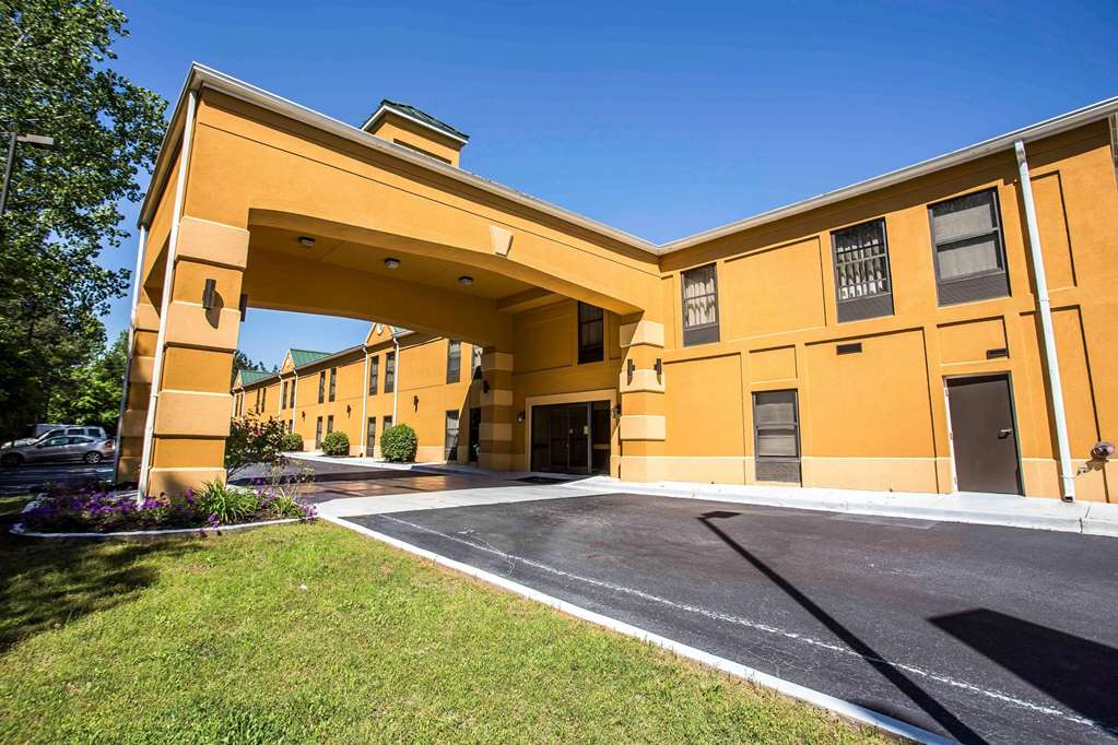 Quality Inn Union US Hwy 176 in Union, United States