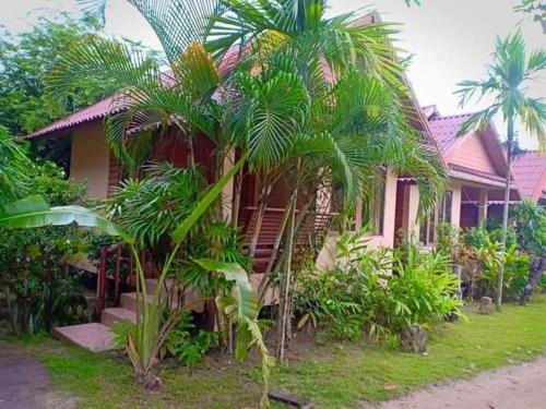 Apache Bar Haad yao - carbon neutral hotel in Ko Pha Ngan