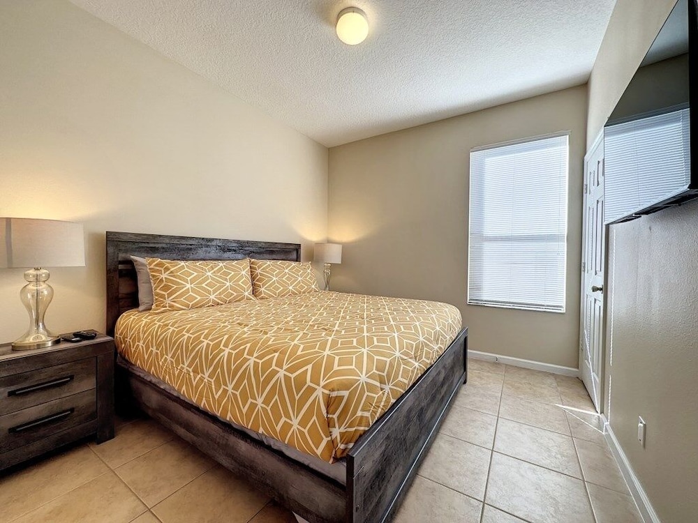 Luxury 6bd 3.5ba Pool Home In Windsor Palms Resort 6 Bedroom Villa by RedAwning - photo 5