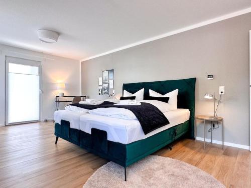 Appartio: Geräumige moderne Ferienwohnung für Gruppen Familien — 4-Star Luxury Hotel in Stuttgart, Germany