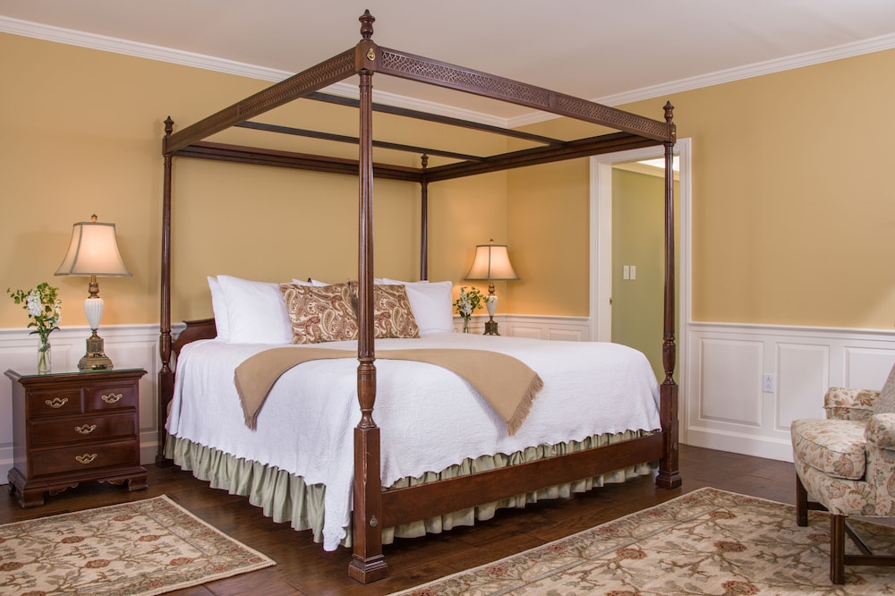 Swift House Inn - photo 33