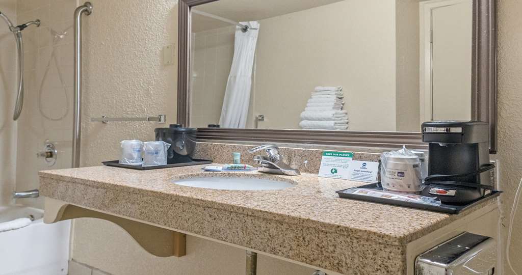 Best Western Roseville Inn - photo 33