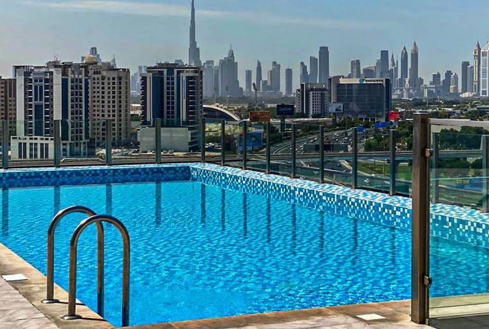 EDEN'S Homes & Villas Iris Amber — 4-Star Luxury Hotel in Dubai, United Arab Emirates