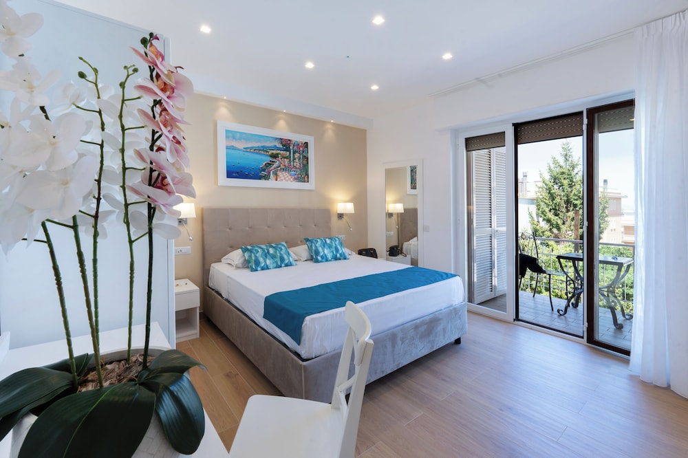 Il Siculo — 4-Star Luxury Hotel in Sorrento, Italy