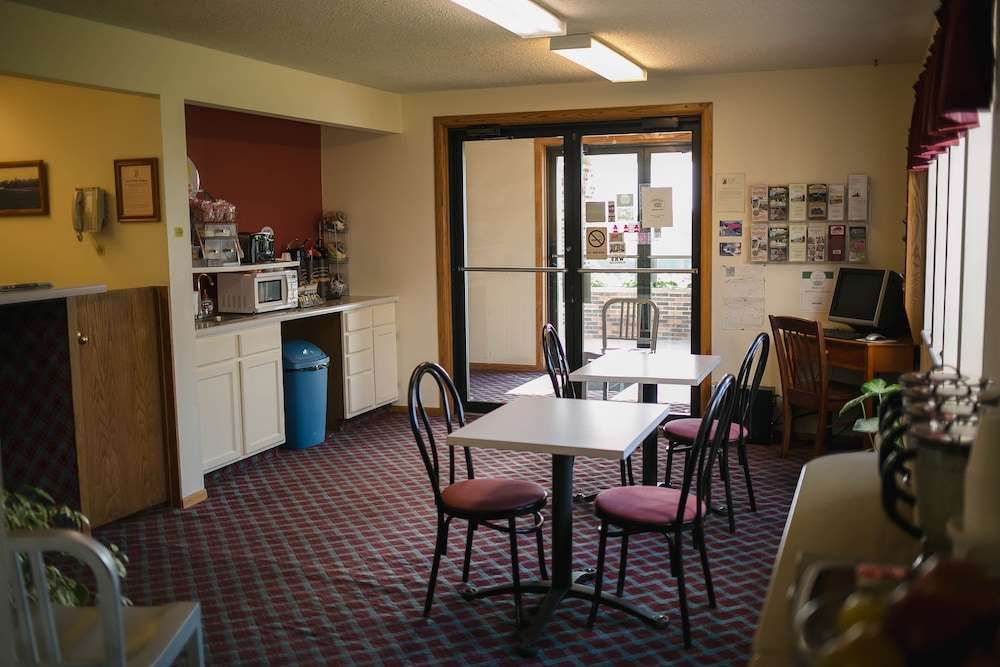 Covered Bridge Inn - photo 12