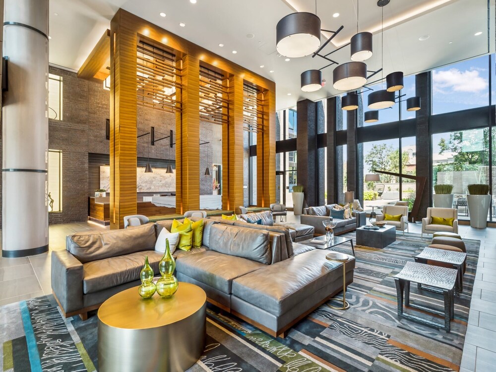 Global Luxury Suites at Reston Town Center - photo 13