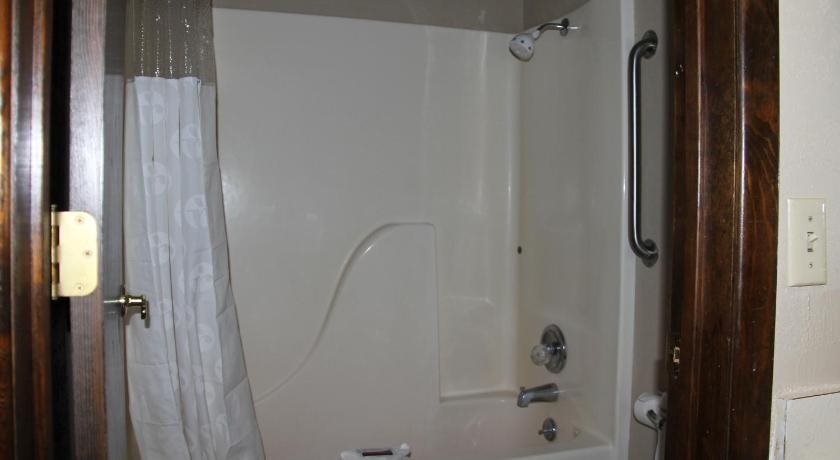 Lodge Usa Motel — Guymon — photo 2