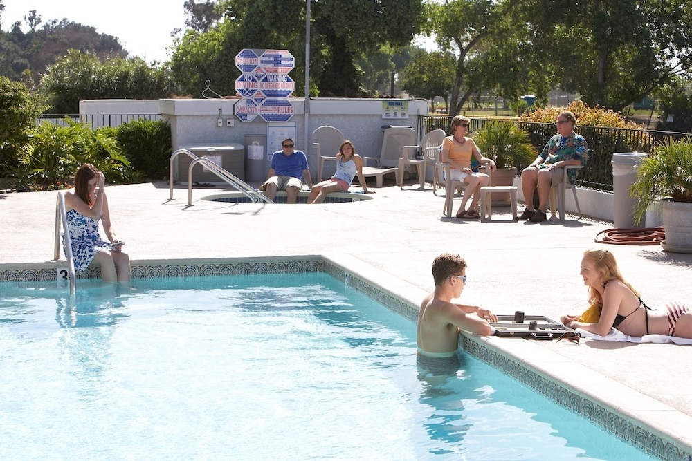 Riverleaf Inn Mission Valley - photo 19