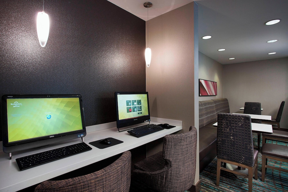 Residence Inn by Marriott Detroit Novi - photo 41
