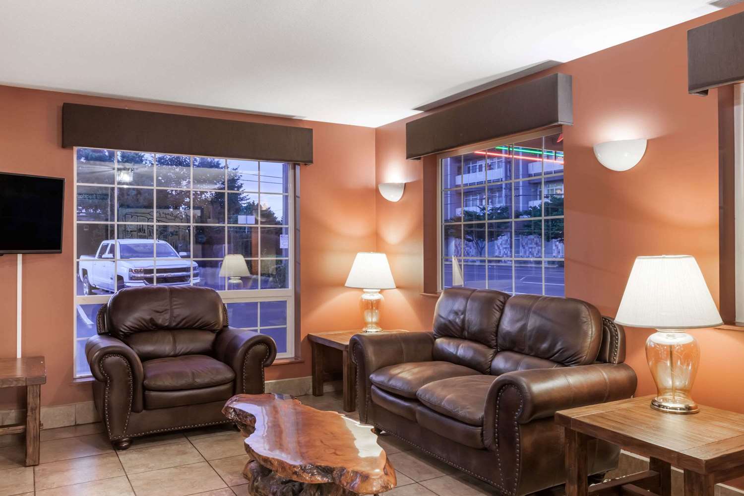 Super 8 Gresham Portland Area - photo 19