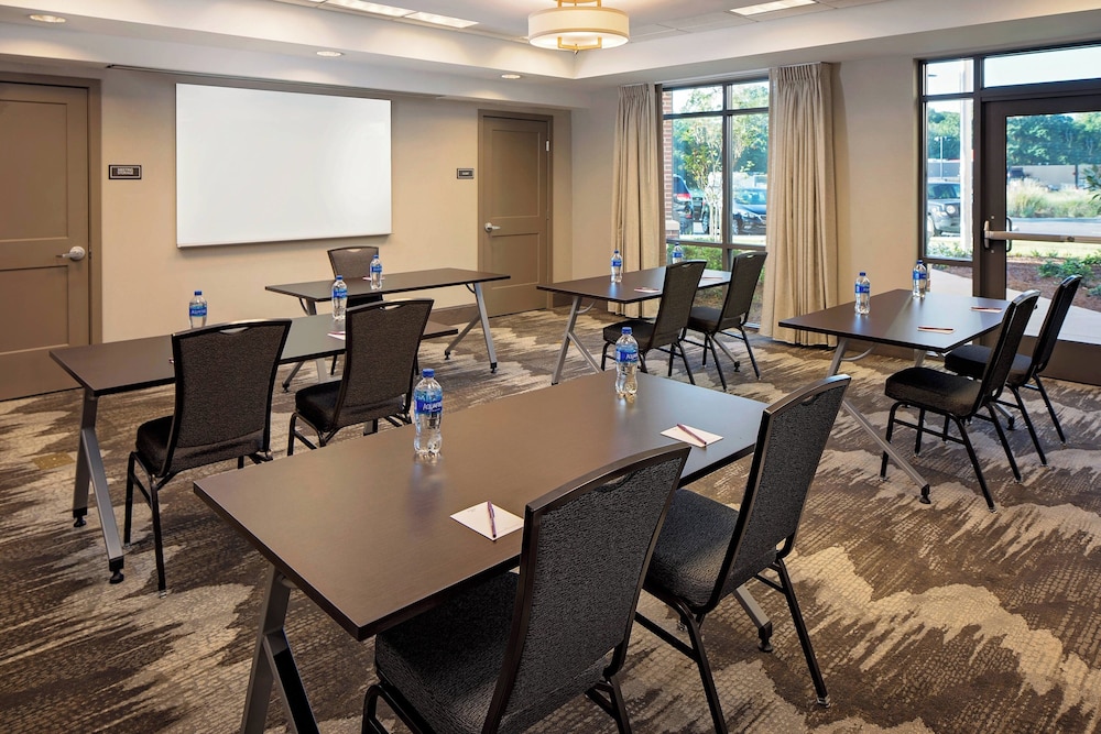 Residence Inn by Marriott Charleston Summerville - photo 24