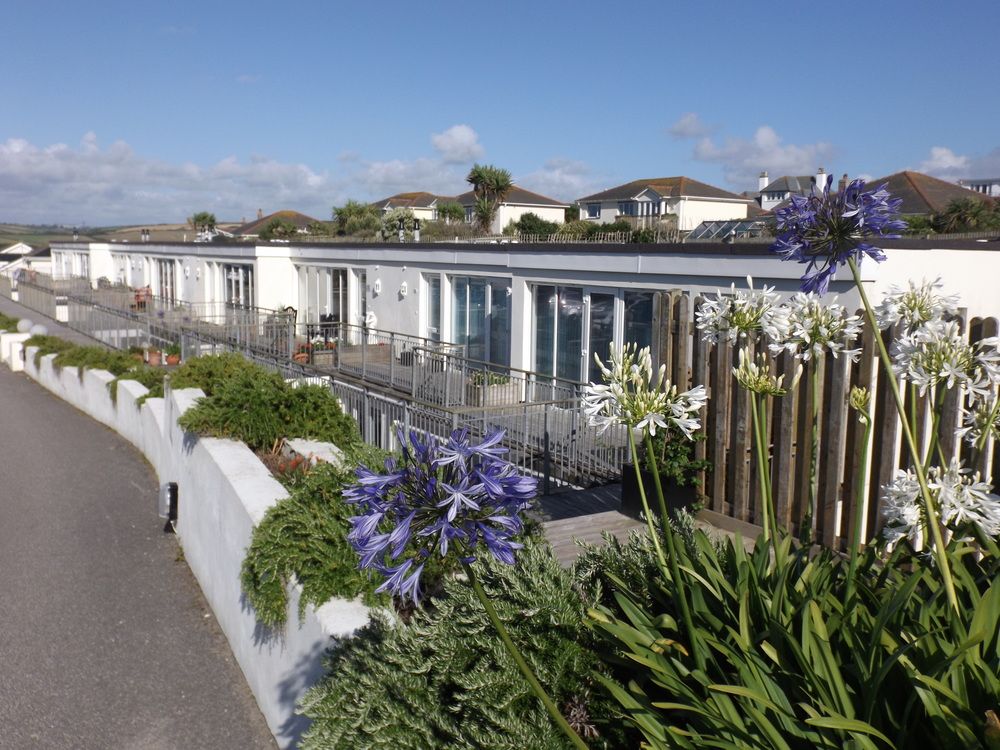 Ohana House Unbeatable Location Uk's Best Beaches — 4-Star Luxury Hotel in Newquay, United Kingdom