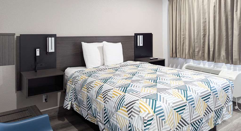 Motel 6 Victoria TX - photo 16