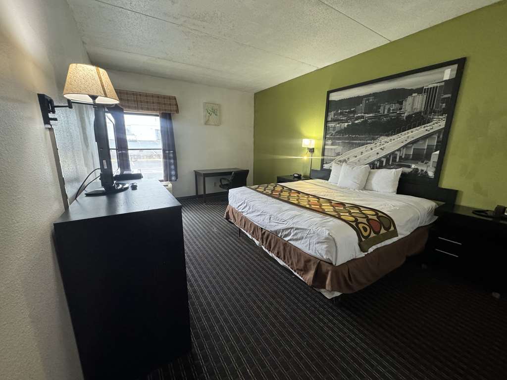 Super 8 by Wyndham Chattanooga Hamilton Place - photo 5