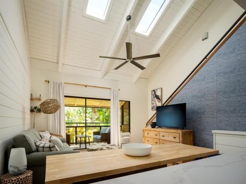 Newly Remodeled Luxury Condo Sleeps 7 — 4-Star Luxury Hotel in Kihei, United States