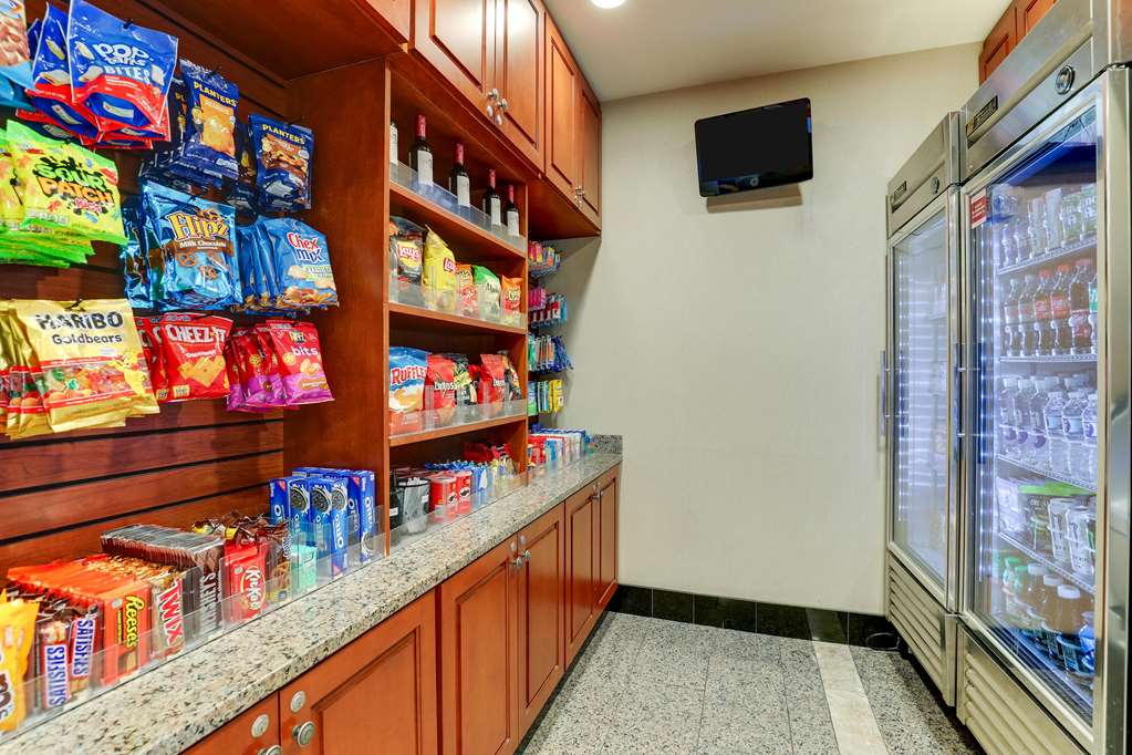 Drury Inn & Suites Phoenix Chandler Fashion Center - photo 49