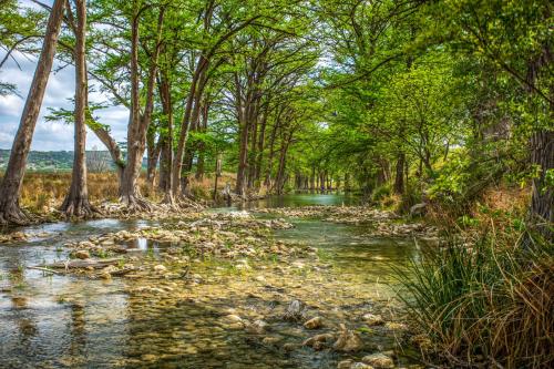 River Bend Hideaway on Medina — 4-Star Luxury Hotel in Medina, United States